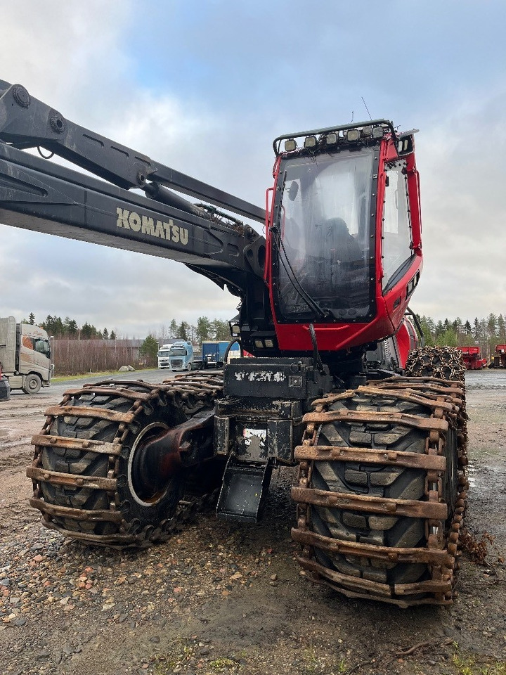 Komatsu 931 - Gozdarski kombajn: slika 4 Komatsu 931 - Gozdarski kombajn: slika 4