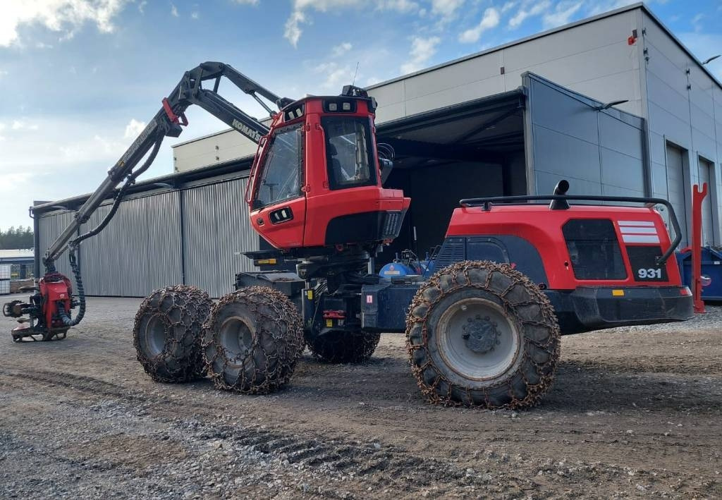 Komatsu 931 - Gozdarski kombajn: slika 1 Komatsu 931 - Gozdarski kombajn: slika 1