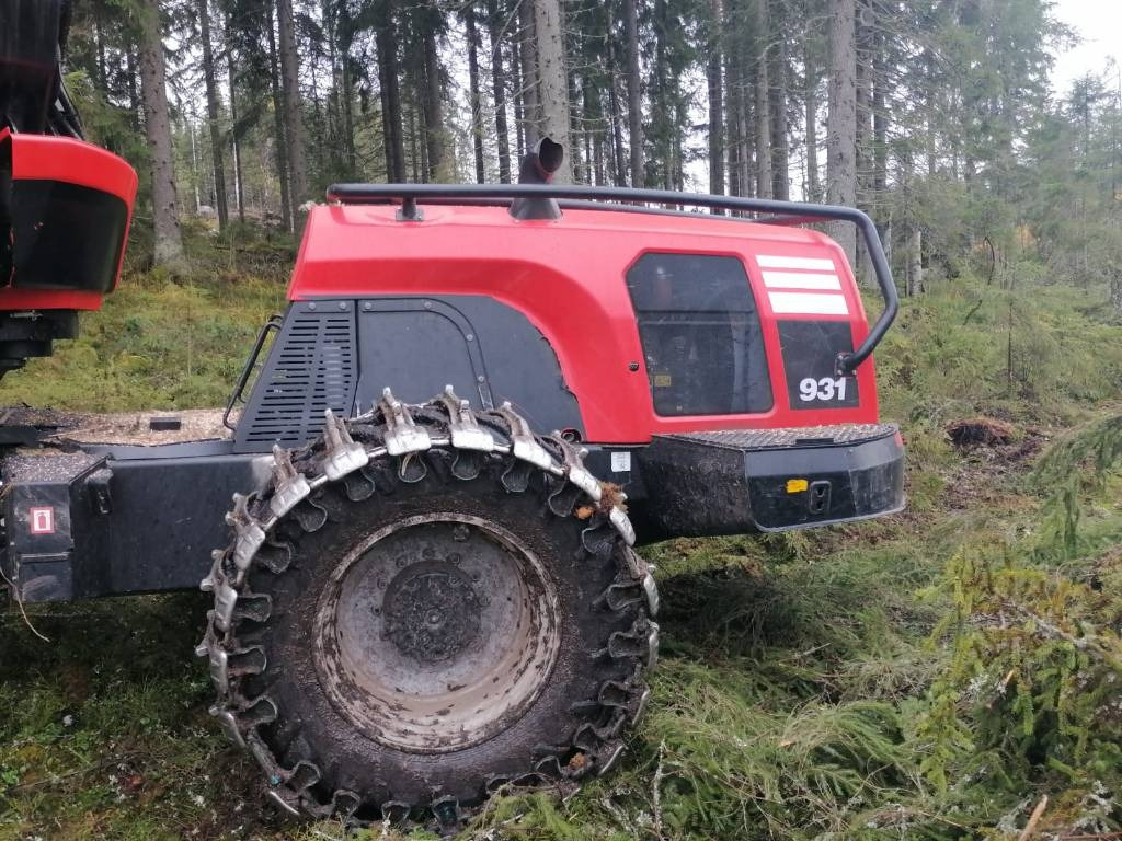 Komatsu 931 - Gozdarski kombajn: slika 3 Komatsu 931 - Gozdarski kombajn: slika 3