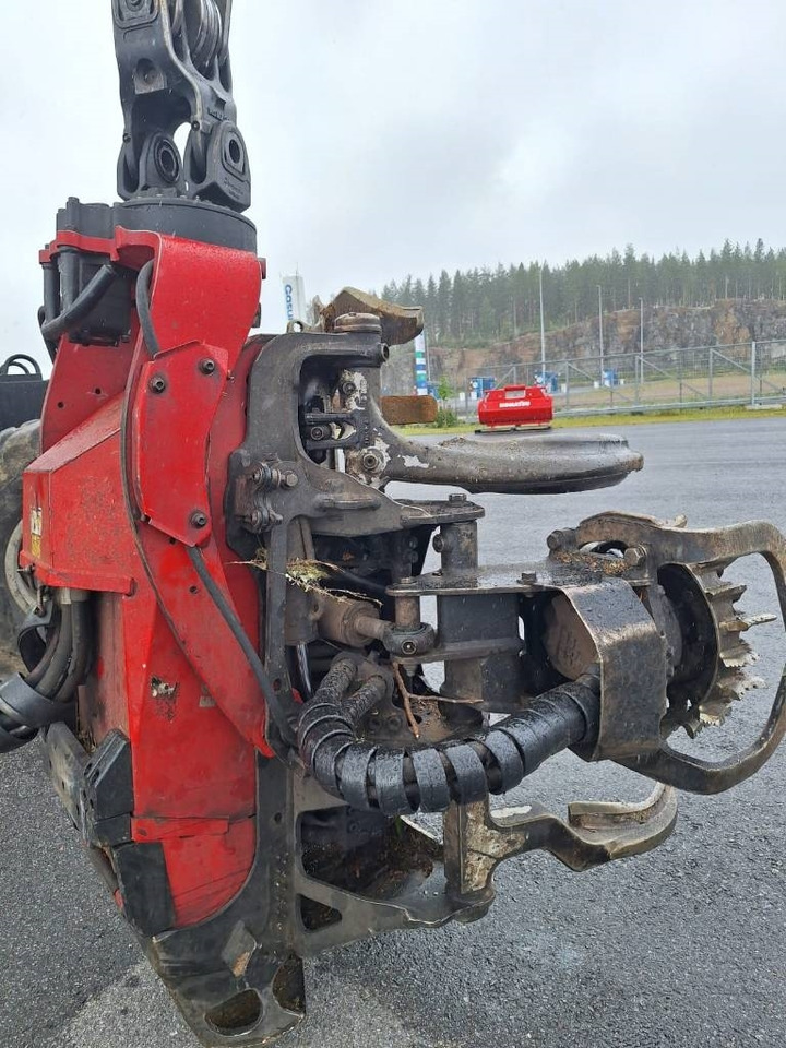 Gozdarski kombajn Komatsu 931XC: slika 6 Gozdarski kombajn Komatsu 931XC: slika 6