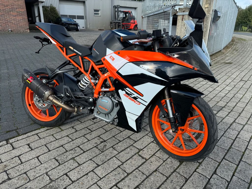 KTM RC 390 Acrapovic Unfall - Motorno kolo: slika 2 KTM RC 390 Acrapovic Unfall - Motorno kolo: slika 2