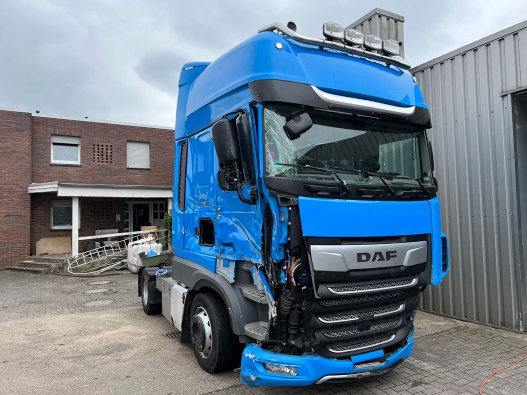 DAF XF 430 Superspace 2019 Hubsattelkupplung - Vlačilec: slika 1 DAF XF 430 Superspace 2019 Hubsattelkupplung - Vlačilec: slika 1
