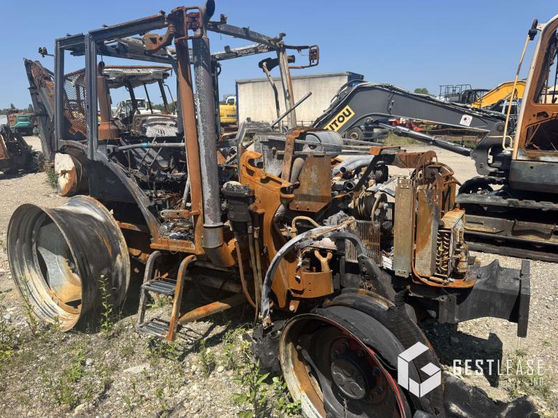 Claas Axos 340 - Traktor: slika 1 Claas Axos 340 - Traktor: slika 1