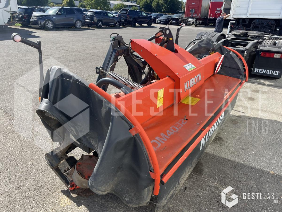 Kubota DM4032 - Kosilnica: slika 3 Kubota DM4032 - Kosilnica: slika 3