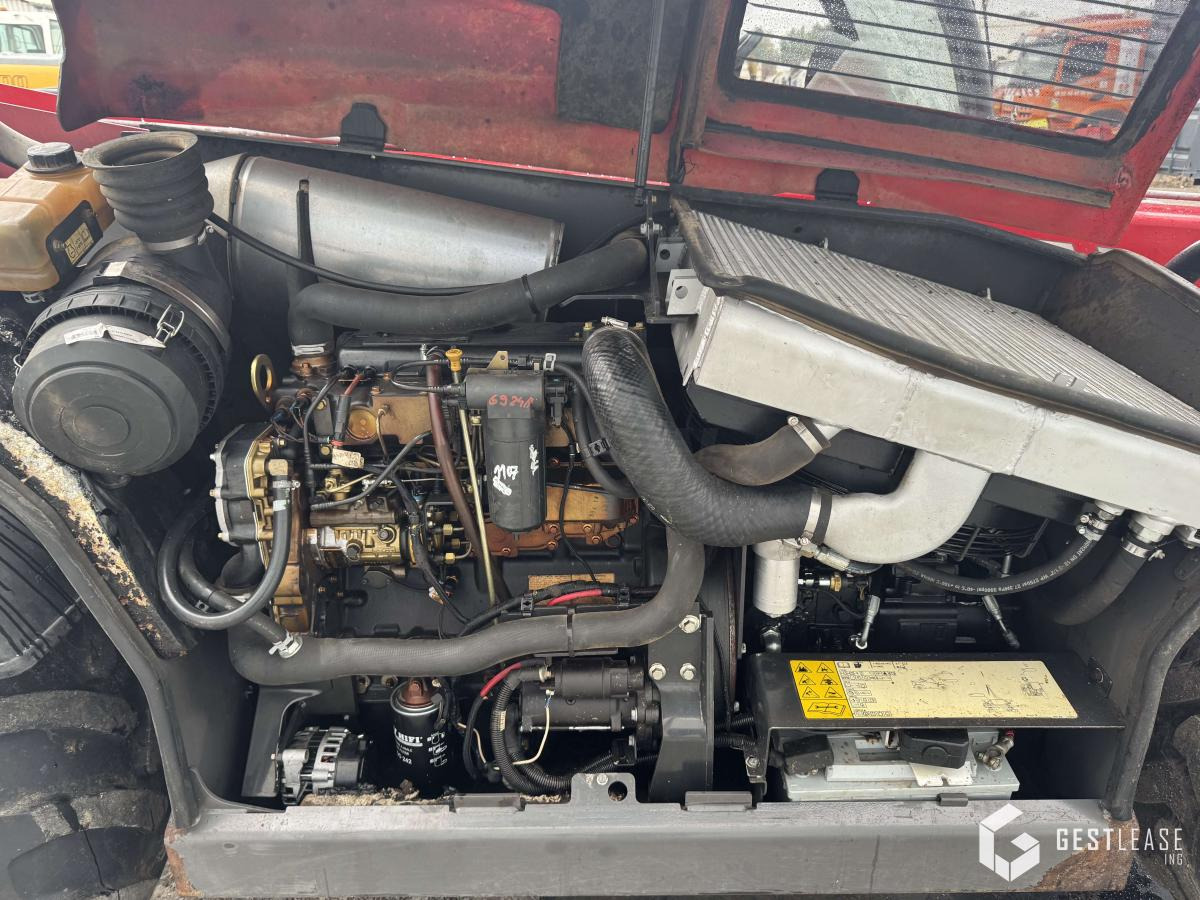 MASSEY FERGUSON 9407 - Viličar s pomičnim teleskopom: slika 5 MASSEY FERGUSON 9407 - Viličar s pomičnim teleskopom: slika 5