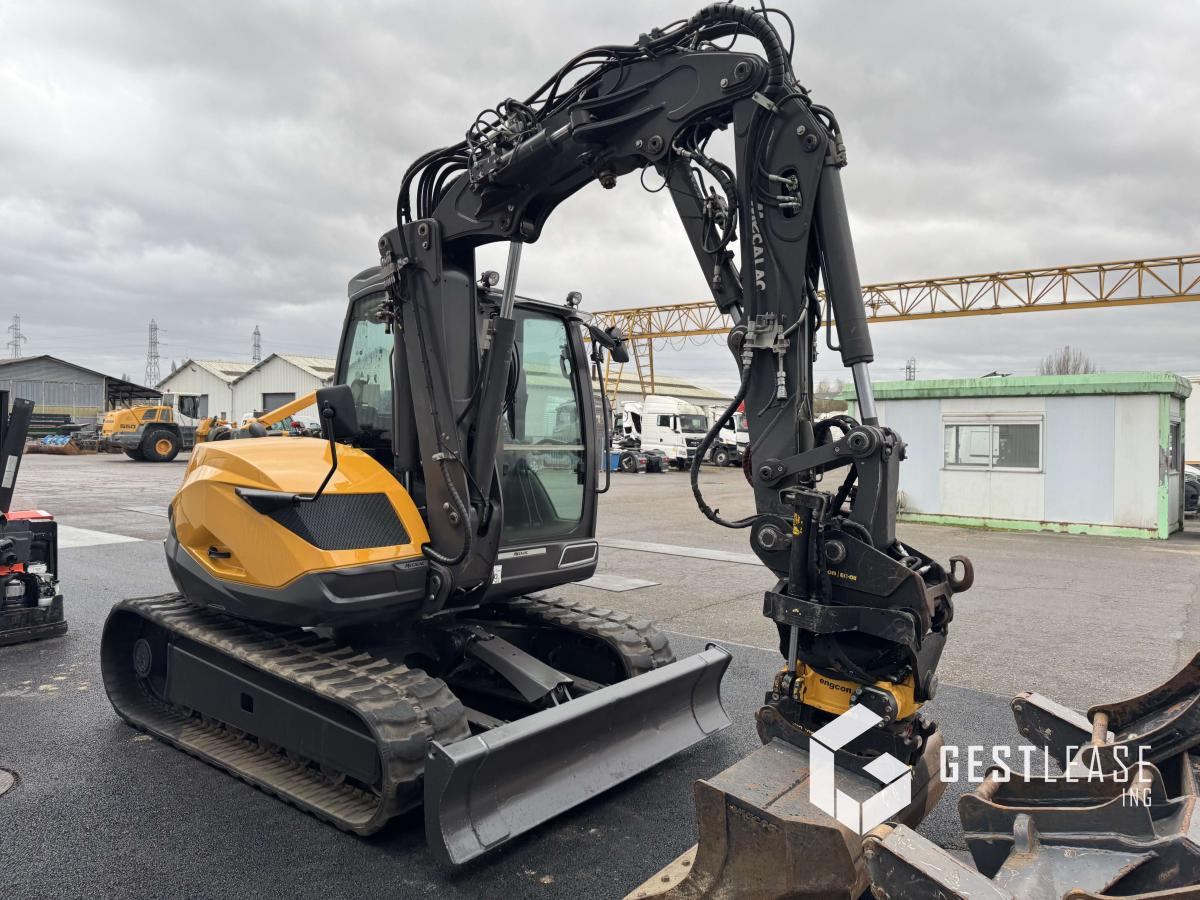 Mecalac 8 MCR - Mini bager: slika 5 Mecalac 8 MCR - Mini bager: slika 5