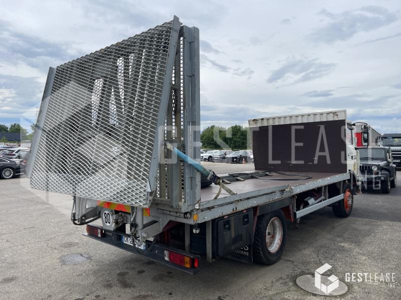Renault Midlum 140.13 - Tovornjak s kesonom: slika 2 Renault Midlum 140.13 - Tovornjak s kesonom: slika 2