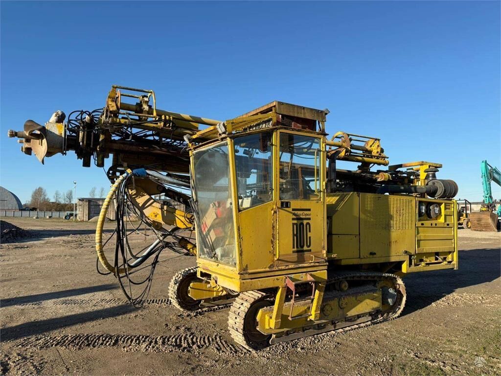 Atlas Copco ROC 860 HC , drill Atlas Copco ROC 860 HC , drill - Vrtalna naprava: slika 2 Atlas Copco ROC 860 HC , drill Atlas Copco ROC 860 HC , drill - Vrtalna naprava: slika 2