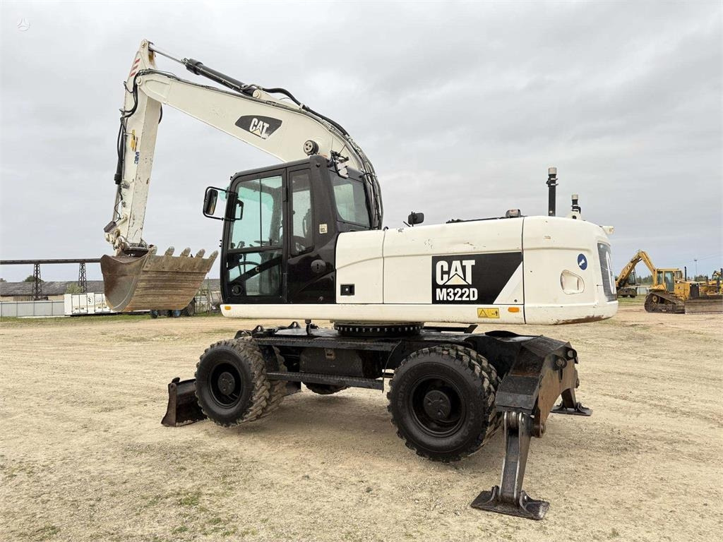 CAT M 322 D , 3D Trimble ready - Bager na kolesih: slika 4 CAT M 322 D , 3D Trimble ready - Bager na kolesih: slika 4