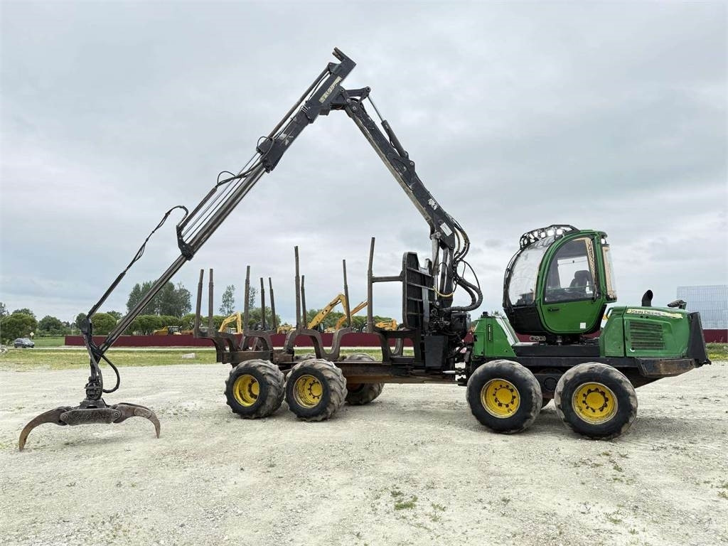 John Deere 1010 E , CF510 10 meter - Forvarder: slika 1 John Deere 1010 E , CF510 10 meter - Forvarder: slika 1