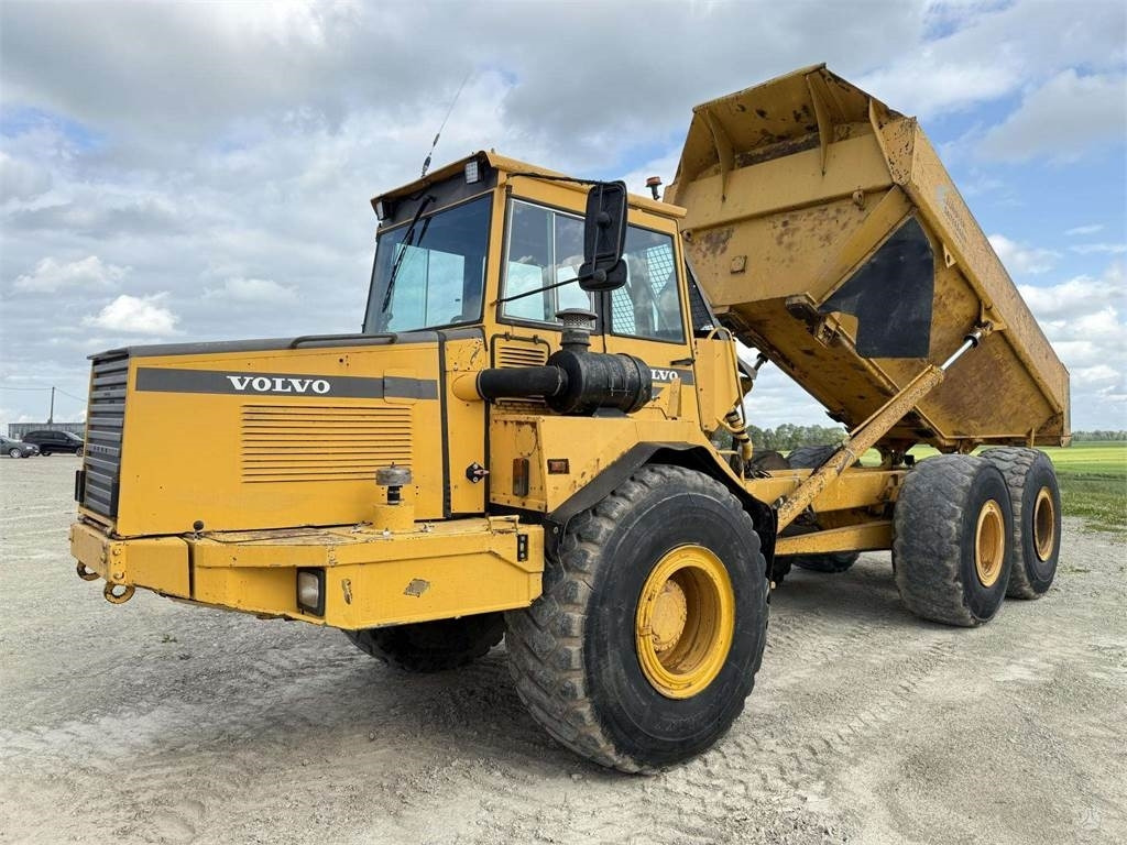 Volvo A25C - Zglobni demper: slika 1 Volvo A25C - Zglobni demper: slika 1