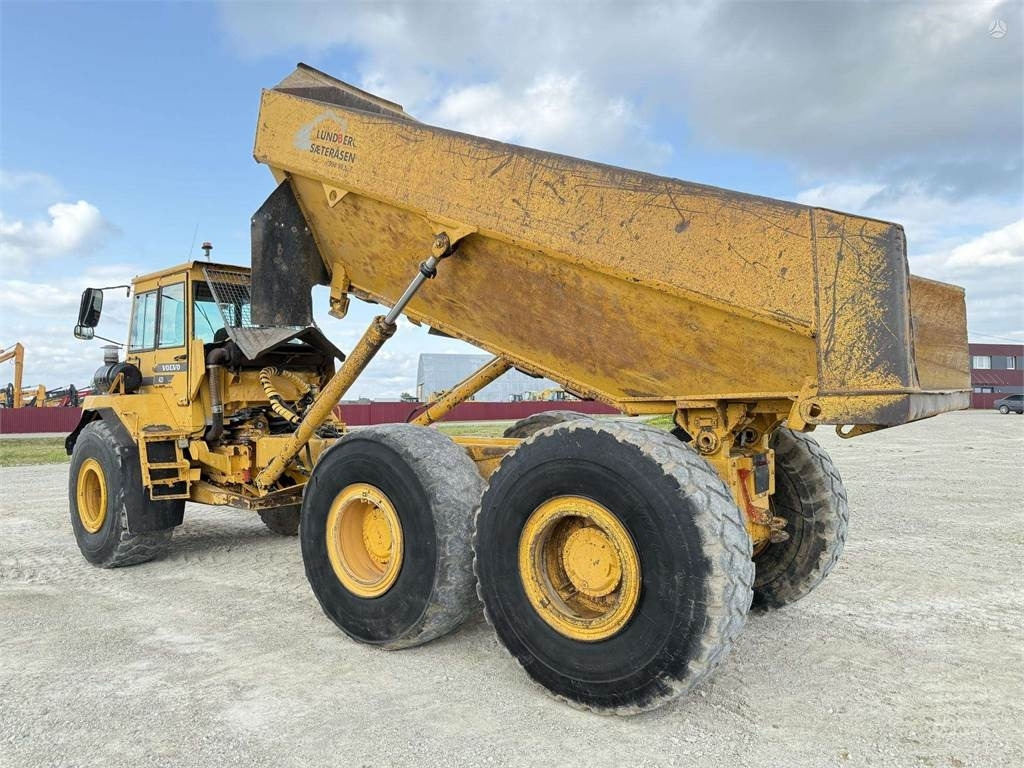 Volvo A25C - Zglobni demper: slika 3 Volvo A25C - Zglobni demper: slika 3