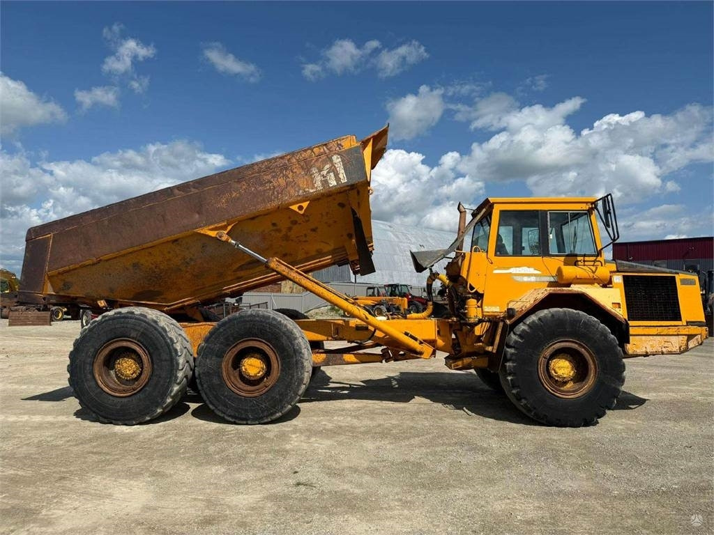Volvo A25C, Nr. 5 - Zglobni demper: slika 3 Volvo A25C, Nr. 5 - Zglobni demper: slika 3