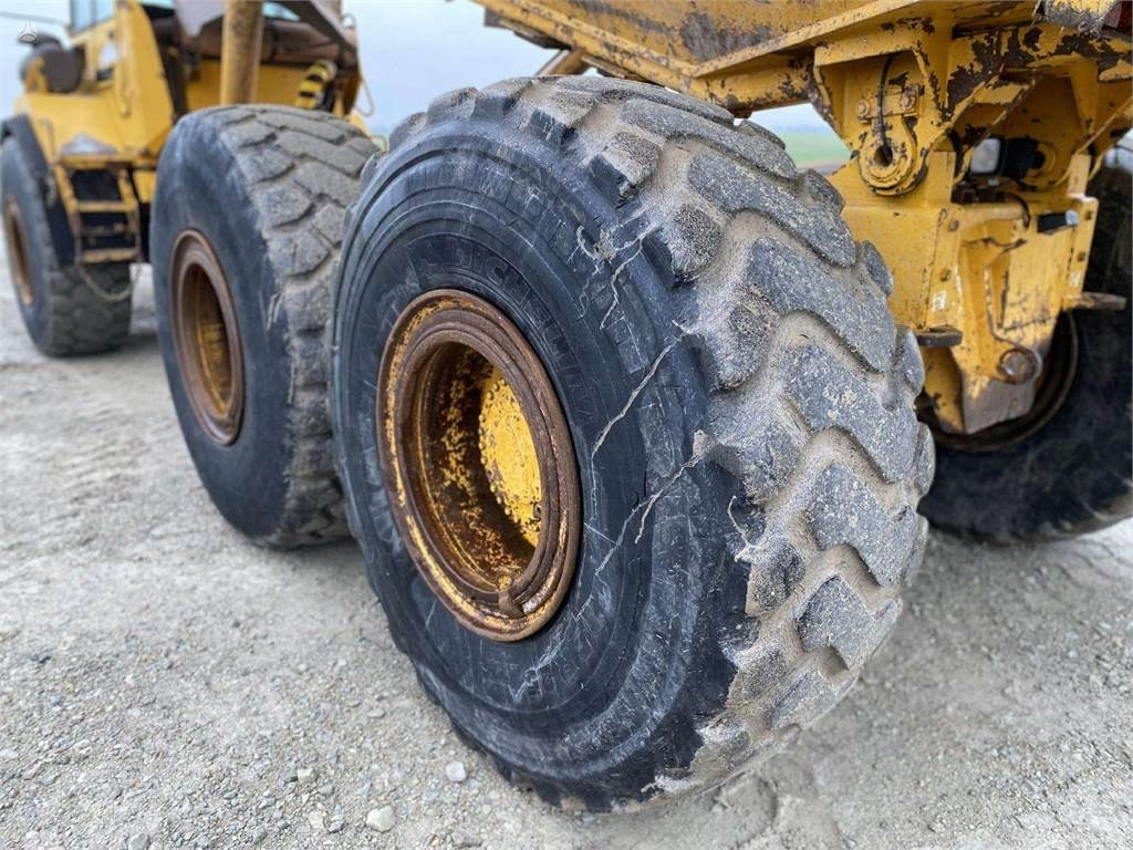 Volvo A25C , Nr.6 lizing Volvo A25C , Nr.6: slika 18 Volvo A25C , Nr.6 lizing Volvo A25C , Nr.6: slika 18