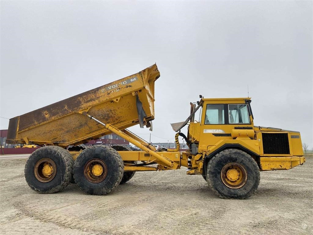 Volvo A25C , Nr.6 - Zglobni demper: slika 2 Volvo A25C , Nr.6 - Zglobni demper: slika 2