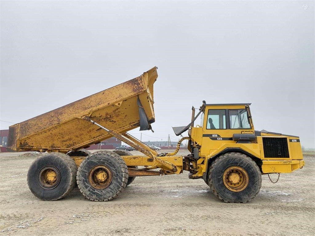 Volvo A25C , Nr.7 - Zglobni demper: slika 2 Volvo A25C , Nr.7 - Zglobni demper: slika 2
