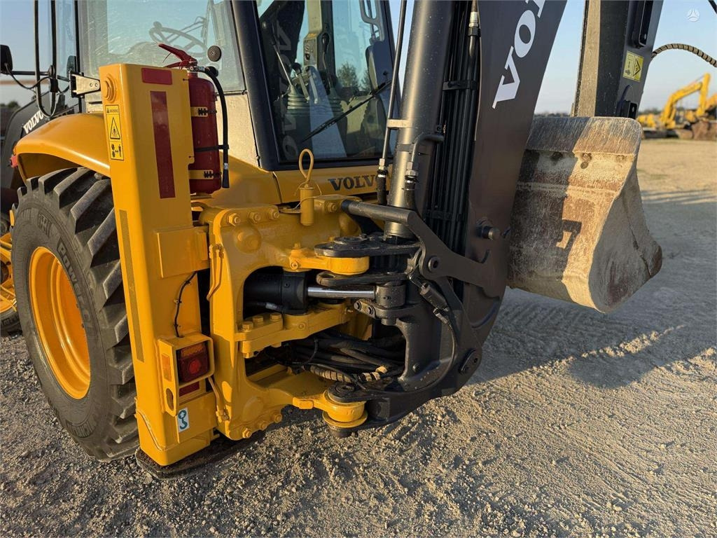 Bager nakladalec Volvo BL 71: slika 17