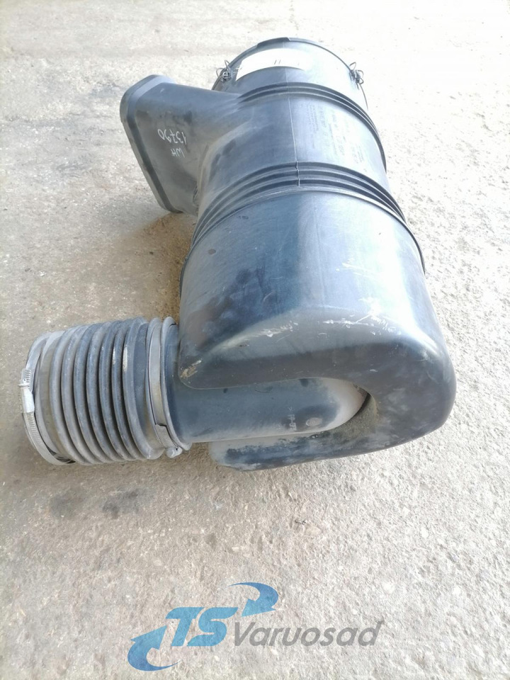 MAN Air filter housing 81084006022 - Sistem za dovod zraka za Tovornjak: slika 2 MAN Air filter housing 81084006022 - Sistem za dovod zraka za Tovornjak: slika 2