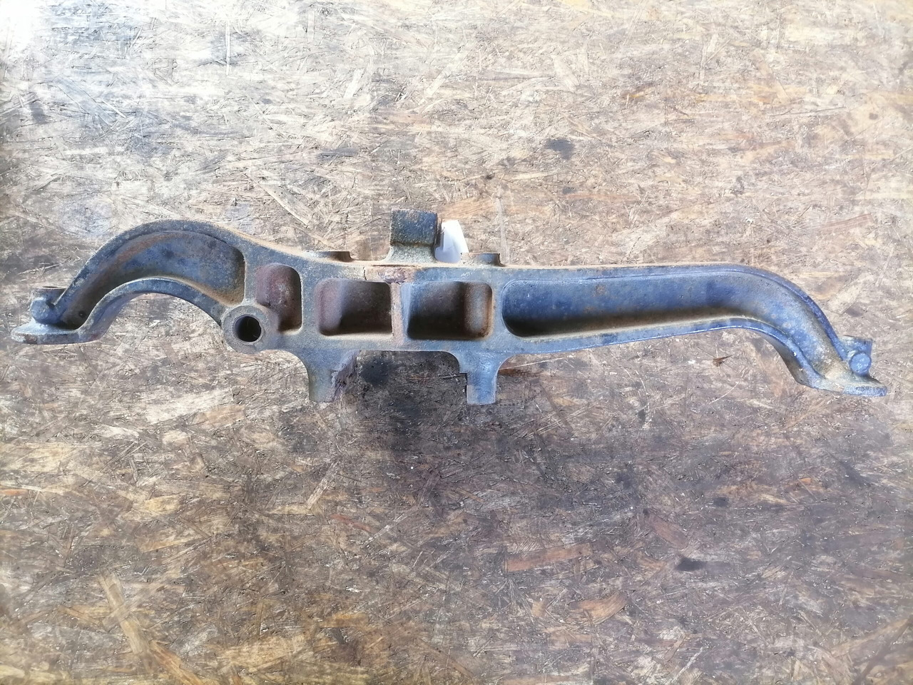 MAN Air suspension bracket 81436303169 - Os in deli za Tovornjak: slika 3 MAN Air suspension bracket 81436303169 - Os in deli za Tovornjak: slika 3