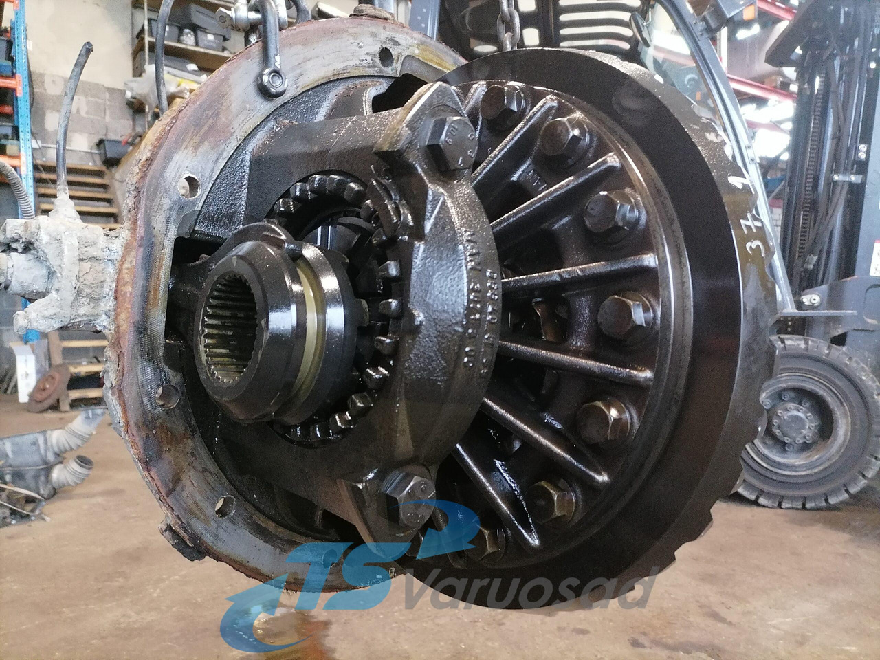 MAN Axel gear 3,7 81350106133 - Bočni reduktor za Tovornjak: slika 3 MAN Axel gear 3,7 81350106133 - Bočni reduktor za Tovornjak: slika 3