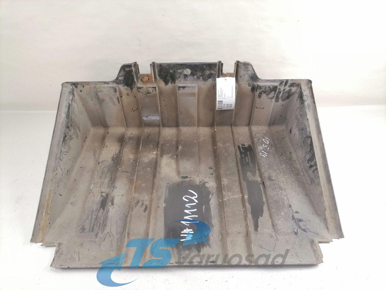 MAN Battery cover 81418600139 - Akumulator za Tovornjak: slika 5 MAN Battery cover 81418600139 - Akumulator za Tovornjak: slika 5
