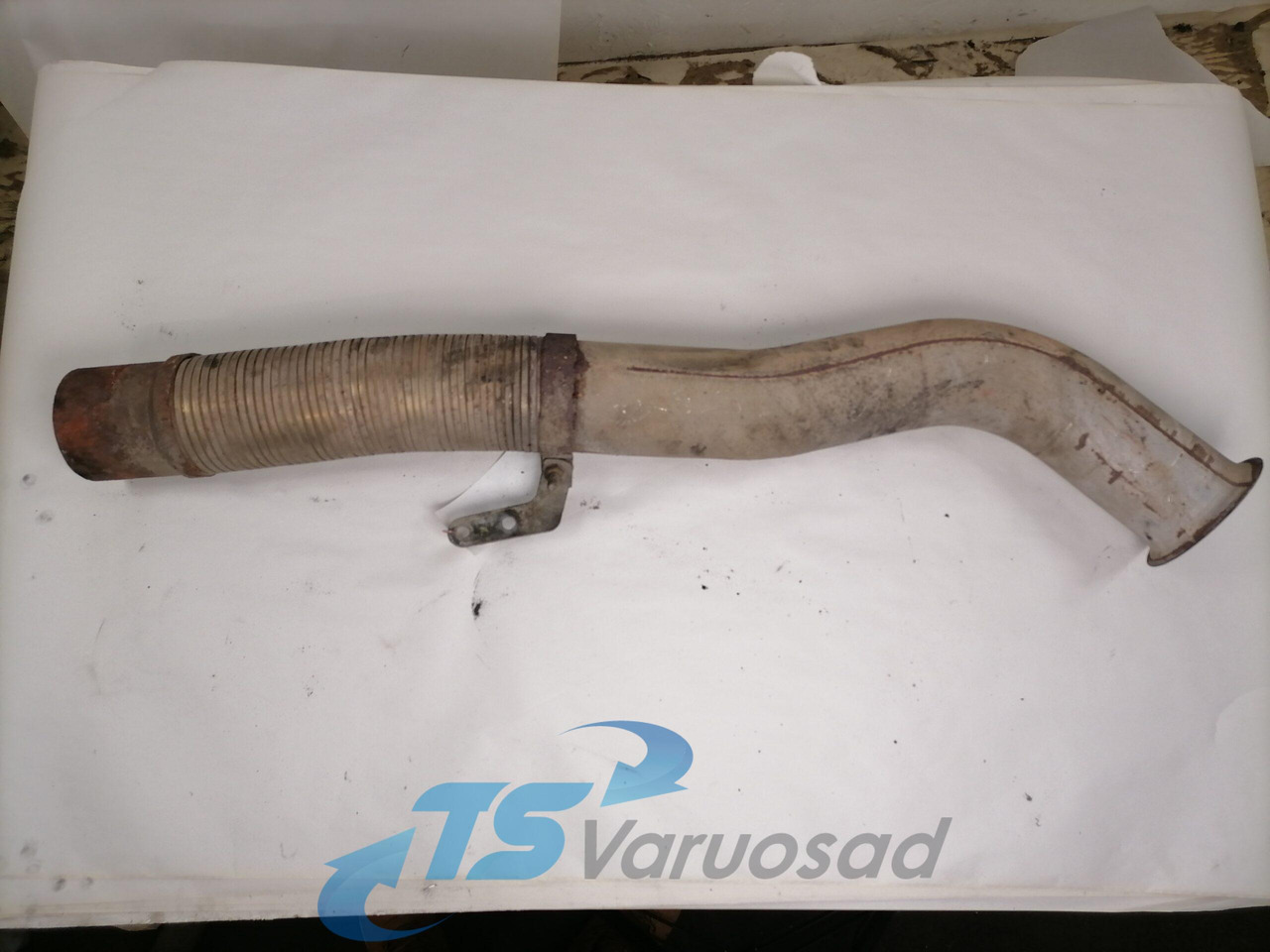 MAN Exhaust pipe 48120 - Dušilec za Tovornjak: slika 1 MAN Exhaust pipe 48120 - Dušilec za Tovornjak: slika 1