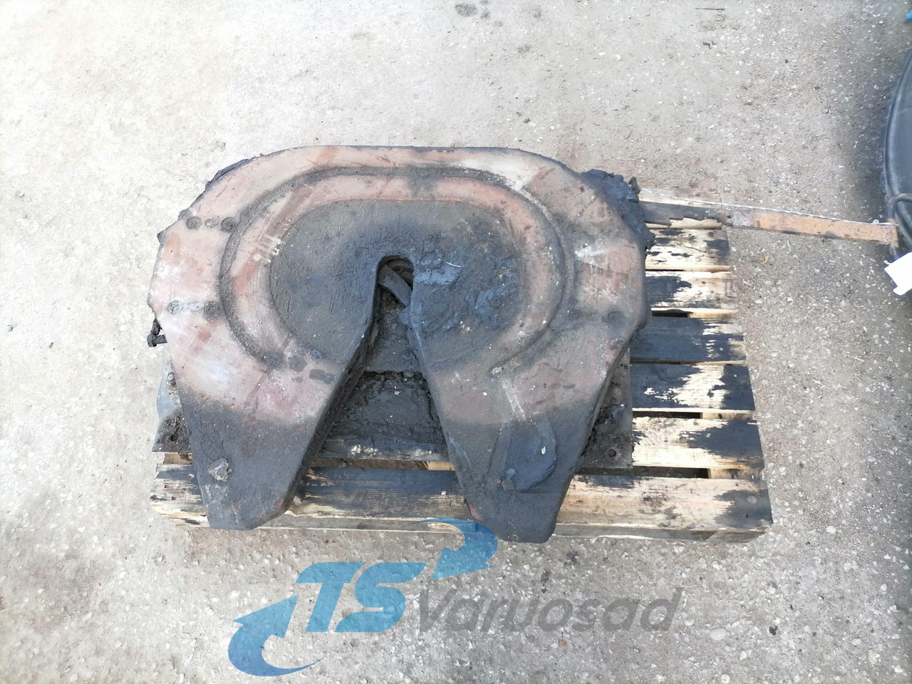 MAN Fifht wheel 81427106222 - Spojni element za priklopnik za Tovornjak: slika 1 MAN Fifht wheel 81427106222 - Spojni element za priklopnik za Tovornjak: slika 1