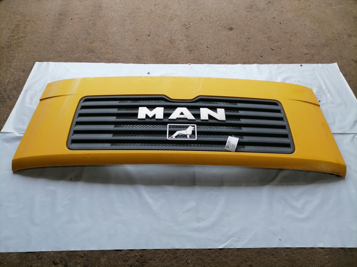 MAN Grille panel 81611100042 - Rešetka za Tovornjak: slika 2 MAN Grille panel 81611100042 - Rešetka za Tovornjak: slika 2