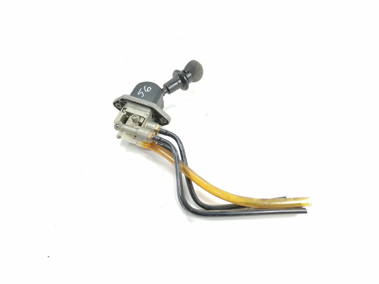 MAN Handbrake control lever 81523156156 - Univerzalni rezervni del za Tovornjak: slika 1 MAN Handbrake control lever 81523156156 - Univerzalni rezervni del za Tovornjak: slika 1