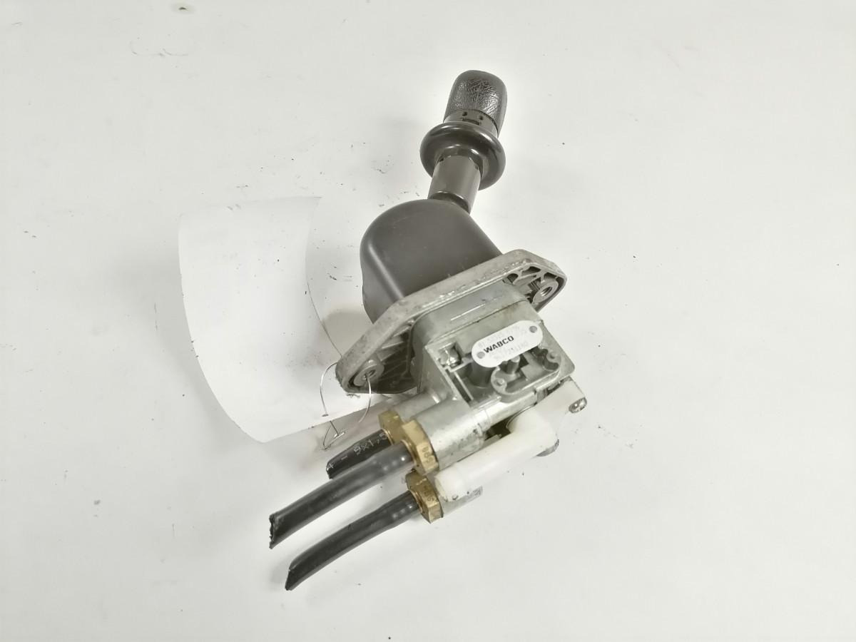 MAN Handbrake control lever 81523156156 - Univerzalni rezervni del za Tovornjak: slika 2 MAN Handbrake control lever 81523156156 - Univerzalni rezervni del za Tovornjak: slika 2