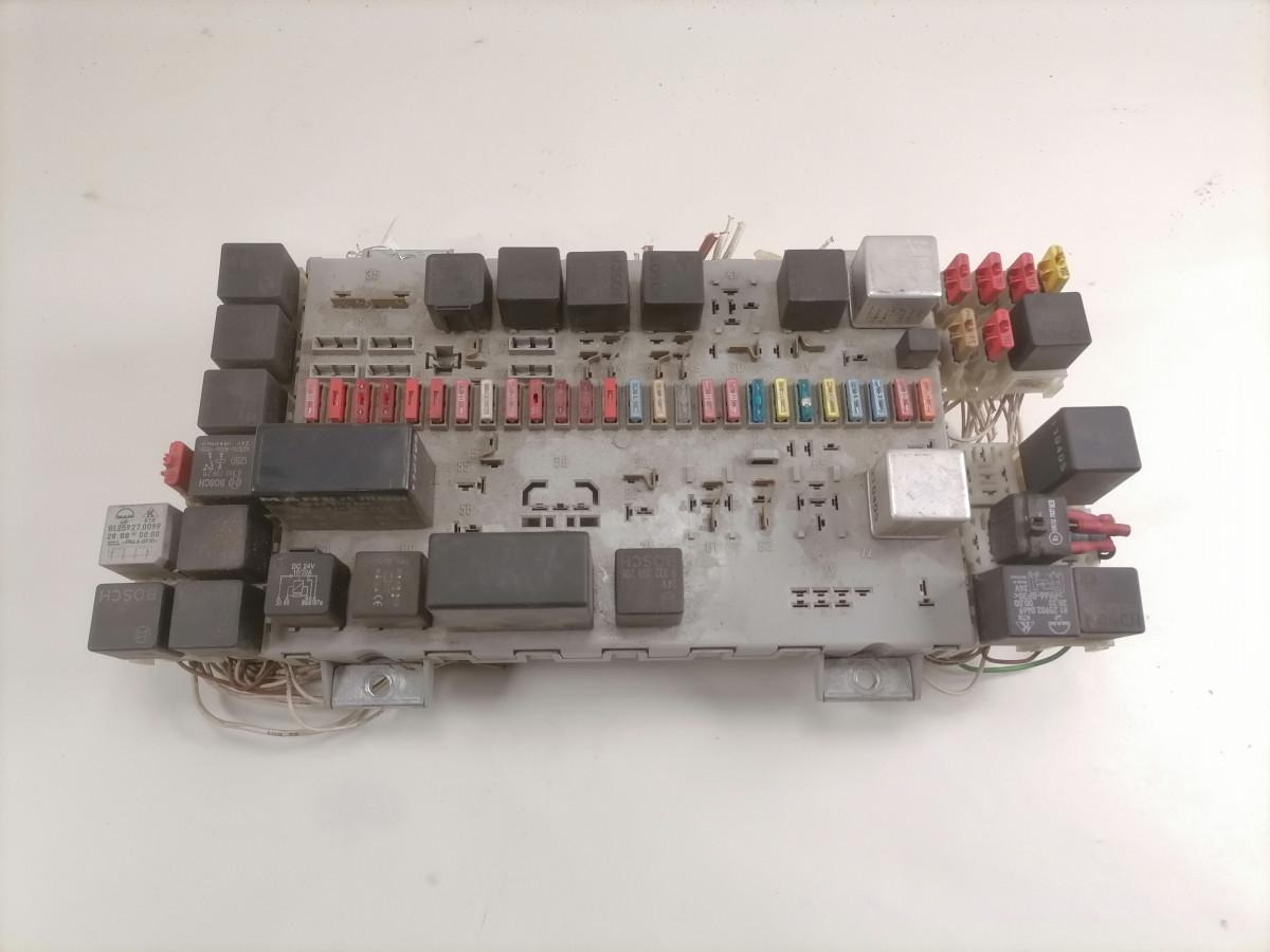 MAN Kaitsmepaneel 81254446060 - Varovalka za Tovornjak: slika 3 MAN Kaitsmepaneel 81254446060 - Varovalka za Tovornjak: slika 3