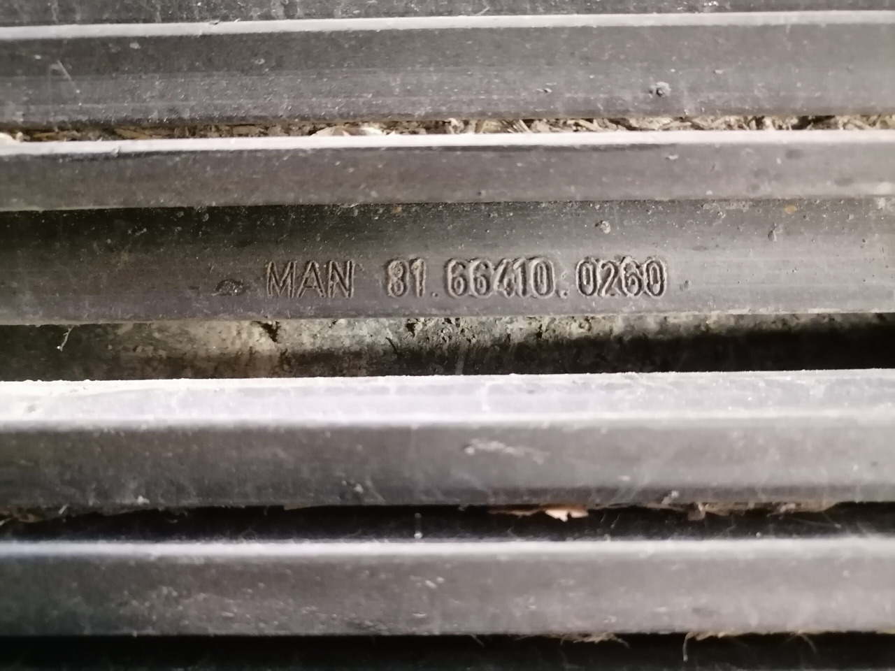 MAN Poritiib 81612100462 - Univerzalni rezervni del za Tovornjak: slika 4 MAN Poritiib 81612100462 - Univerzalni rezervni del za Tovornjak: slika 4