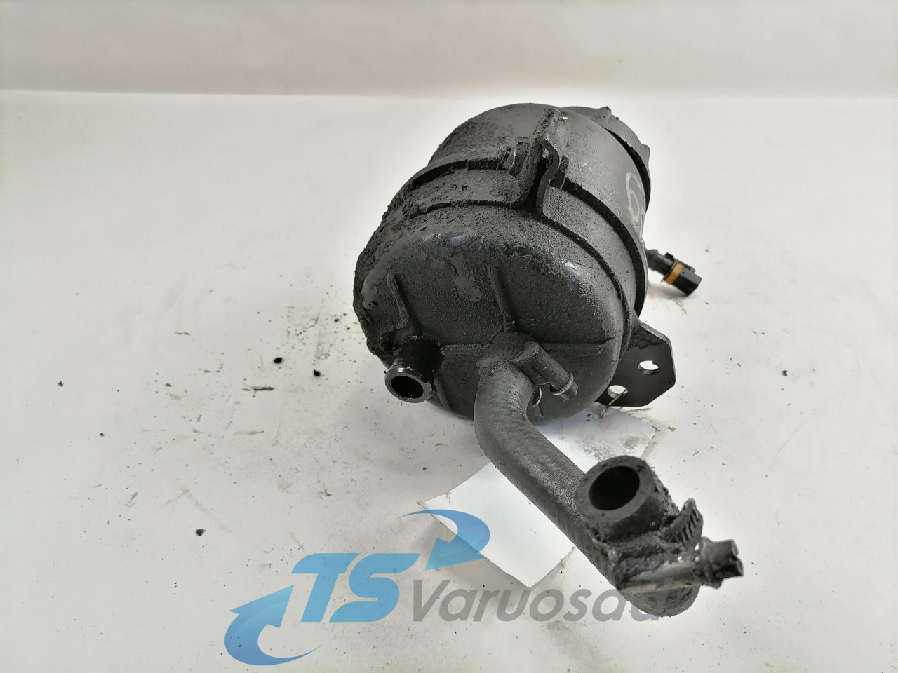 MAN Roolisüsteemi õlimahuti 81473016063 - Cev za servo volan za Tovornjak: slika 3 MAN Roolisüsteemi õlimahuti 81473016063 - Cev za servo volan za Tovornjak: slika 3