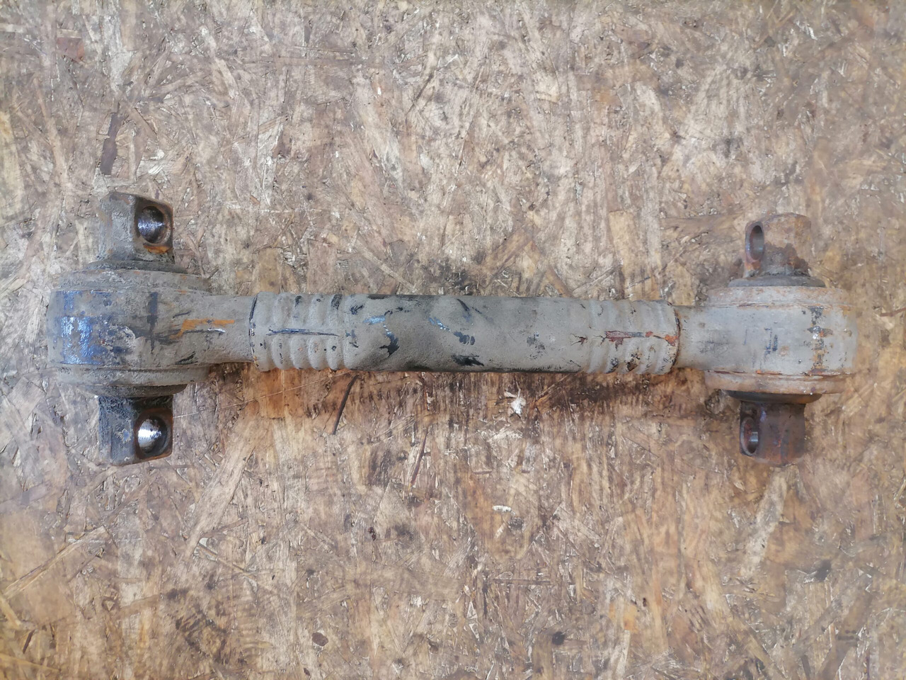 MAN Torque rod 81432206236 - Os in deli za Tovornjak: slika 5 MAN Torque rod 81432206236 - Os in deli za Tovornjak: slika 5