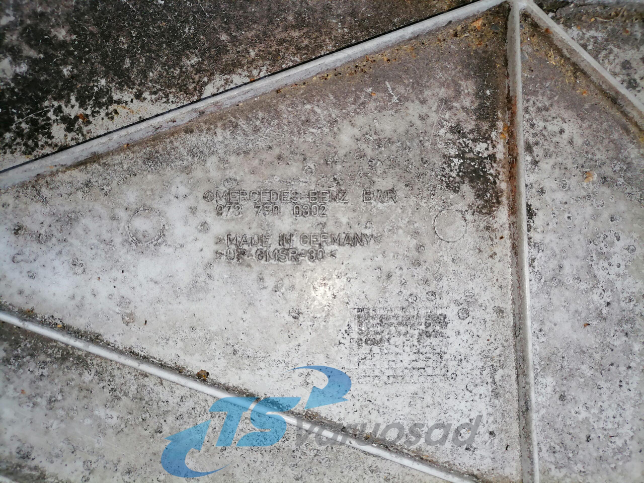 MB Iluvõre 9737500302 - Rešetka za Tovornjak: slika 3 MB Iluvõre 9737500302 - Rešetka za Tovornjak: slika 3