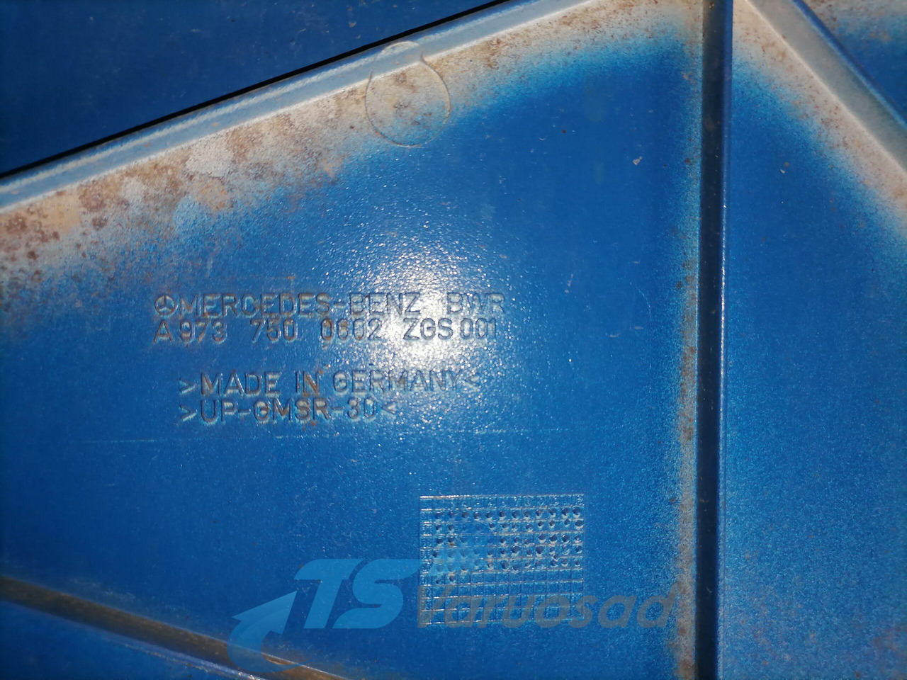 MB Iluvõre A9737500602 - Rešetka za Tovornjak: slika 3 MB Iluvõre A9737500602 - Rešetka za Tovornjak: slika 3