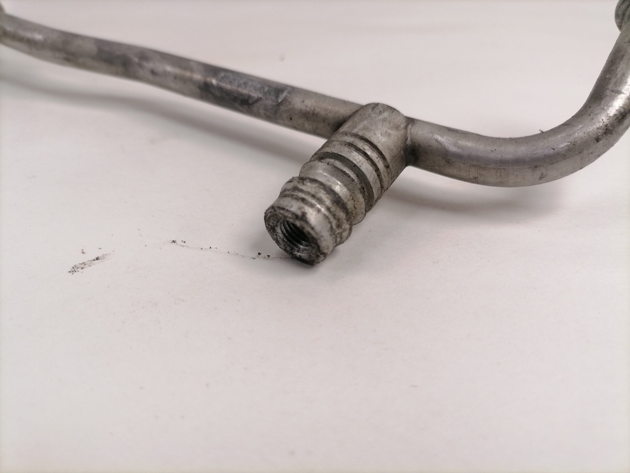 Mercedes-Benz A/C pipe A9608309417 - Ogrevanje/ Prezračevanje za Tovornjak: slika 3 Mercedes-Benz A/C pipe A9608309417 - Ogrevanje/ Prezračevanje za Tovornjak: slika 3