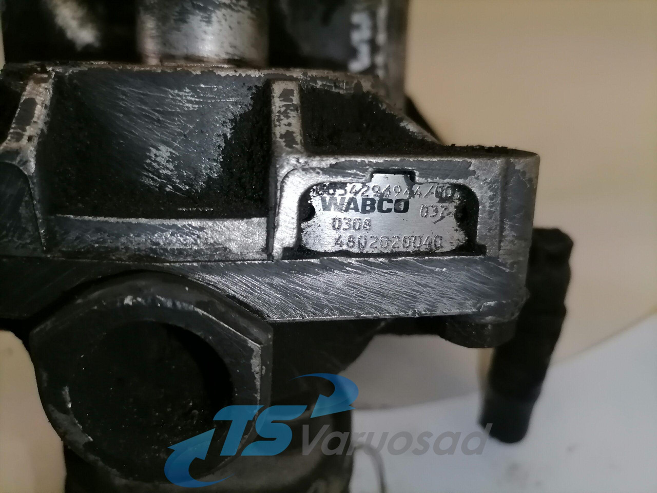 Mercedes-Benz Air pressure control valve 4802020040 - Zavorni ventil za Tovornjak: slika 4 Mercedes-Benz Air pressure control valve 4802020040 - Zavorni ventil za Tovornjak: slika 4
