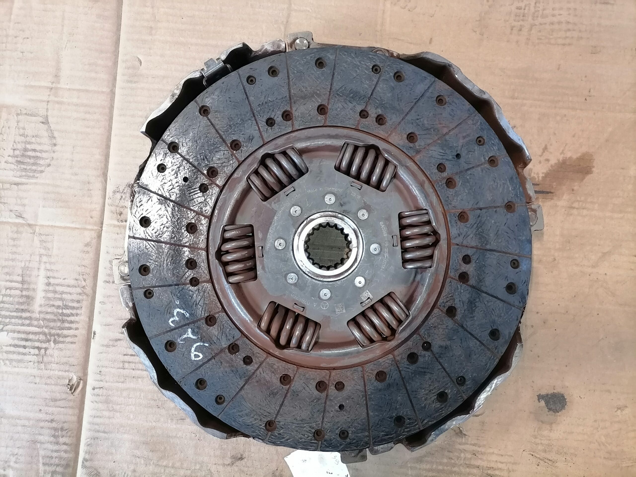 Mercedes-Benz Clutch A0102508804 - Sklopka in deli za Tovornjak: slika 2 Mercedes-Benz Clutch A0102508804 - Sklopka in deli za Tovornjak: slika 2