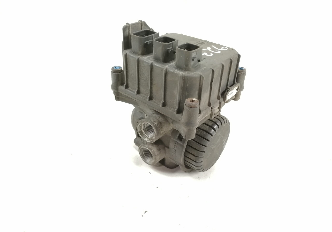 Mercedes-Benz EBS brake valve A0004296324 - Zavorni ventil za Tovornjak: slika 2 Mercedes-Benz EBS brake valve A0004296324 - Zavorni ventil za Tovornjak: slika 2