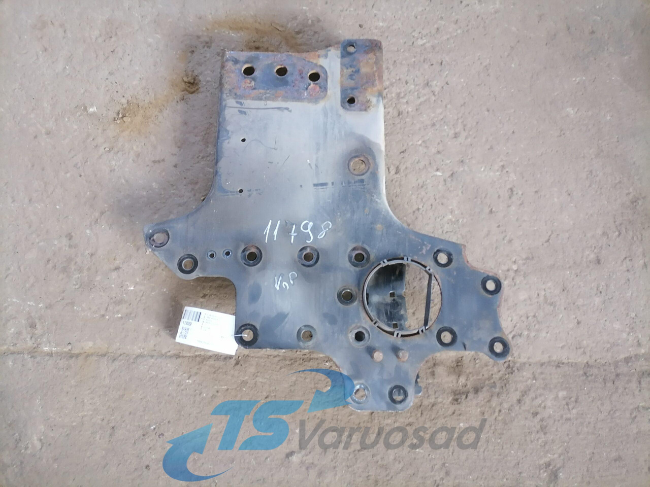 Mercedes-Benz Front bumper carrier A9303100090 - Odbijač za Tovornjak: slika 2 Mercedes-Benz Front bumper carrier A9303100090 - Odbijač za Tovornjak: slika 2