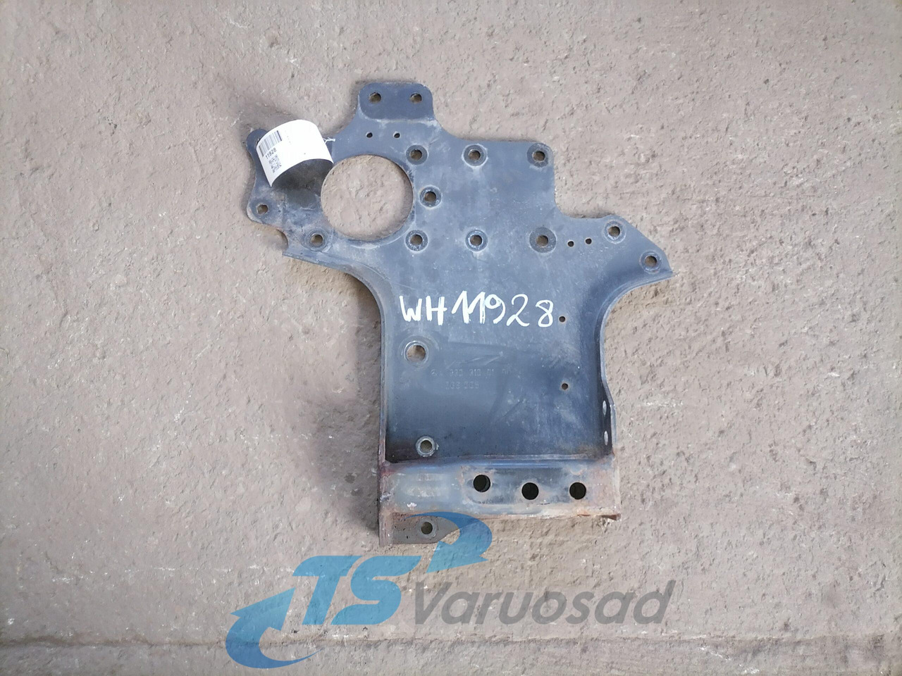 Mercedes-Benz Front bumper carrier A9303100190 - Odbijač za Tovornjak: slika 1 Mercedes-Benz Front bumper carrier A9303100190 - Odbijač za Tovornjak: slika 1