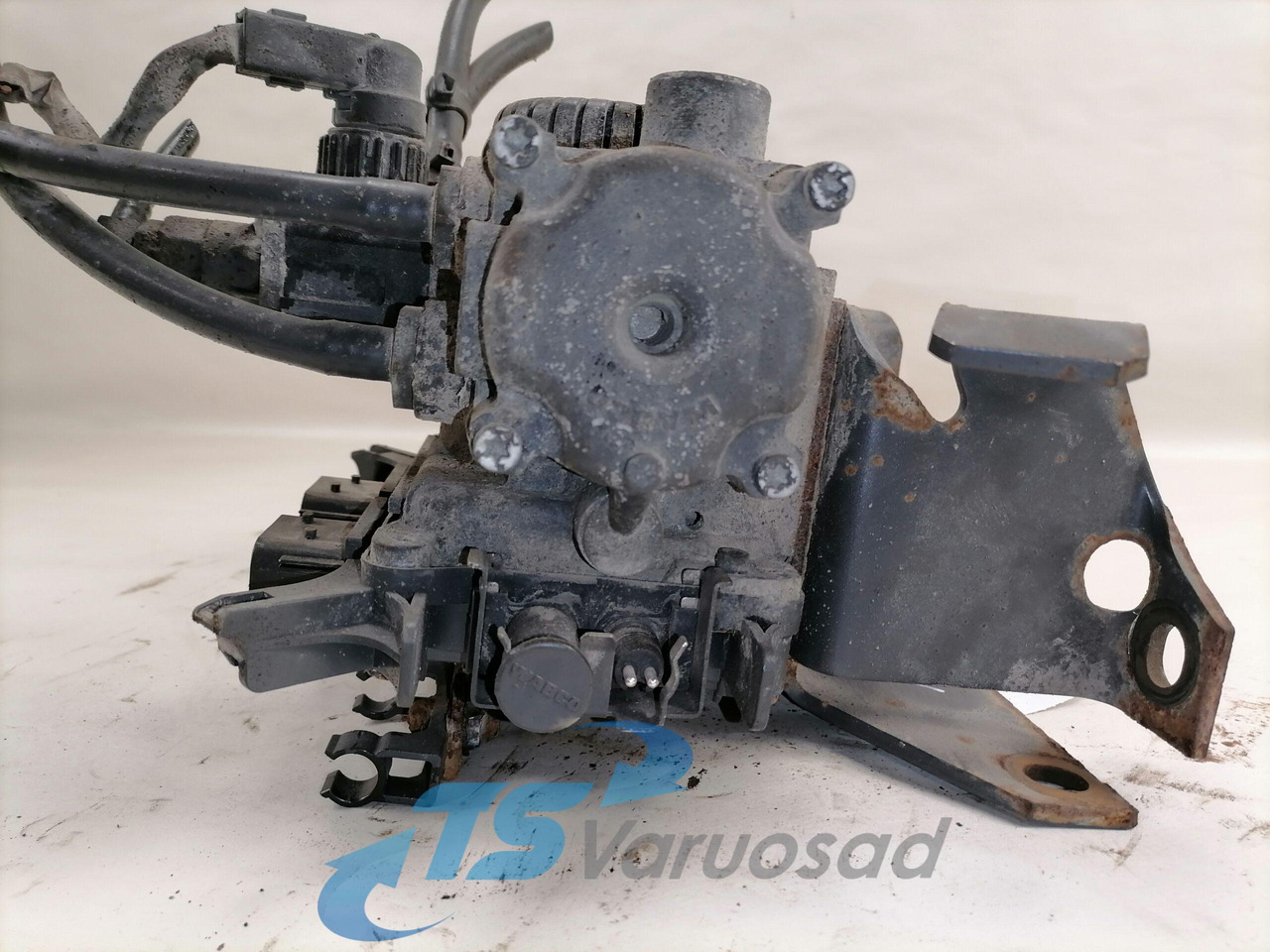 Mercedes-Benz Rear axel brake pressure control valve 4801050060 - Zavorni ventil za Tovornjak: slika 4 Mercedes-Benz Rear axel brake pressure control valve 4801050060 - Zavorni ventil za Tovornjak: slika 4