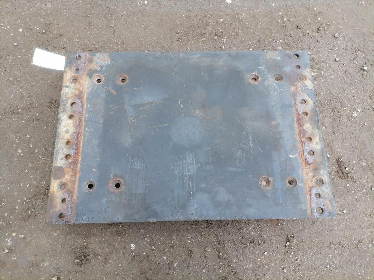 Mercedes-Benz Saddle plate A0003152521 - Spojni element za priklopnik za Tovornjak: slika 4 Mercedes-Benz Saddle plate A0003152521 - Spojni element za priklopnik za Tovornjak: slika 4