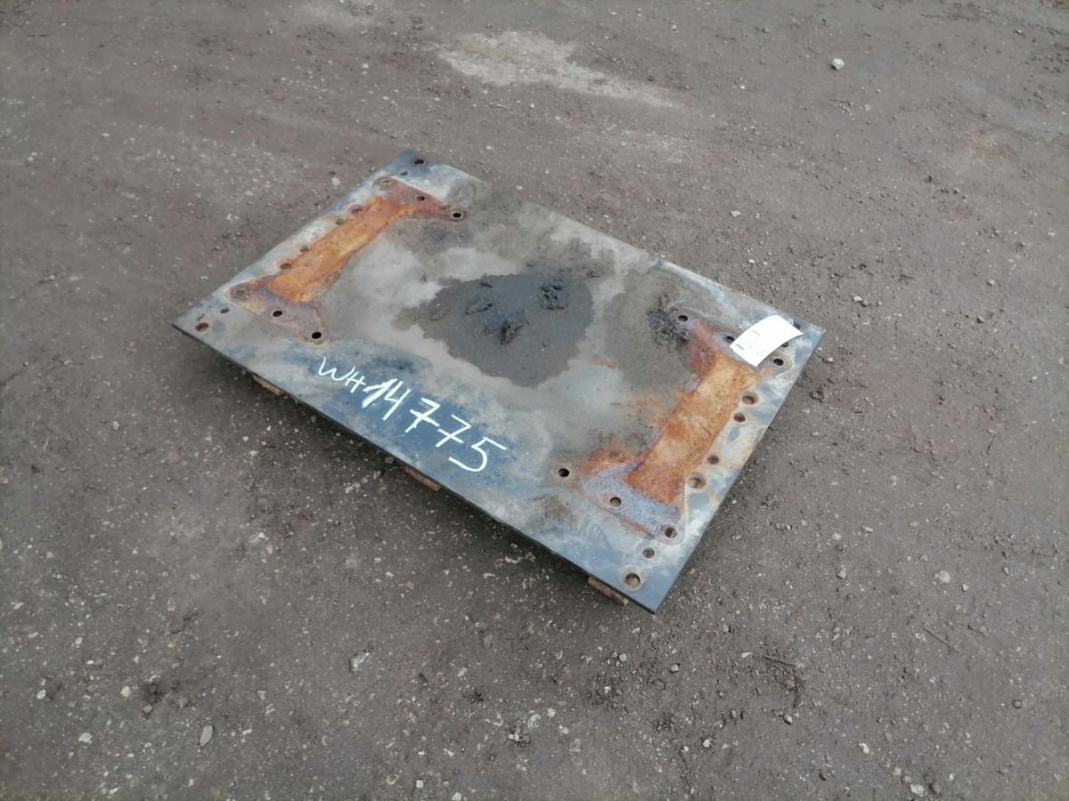 Mercedes-Benz Saddle plate A0003152521 - Spojni element za priklopnik za Tovornjak: slika 2 Mercedes-Benz Saddle plate A0003152521 - Spojni element za priklopnik za Tovornjak: slika 2