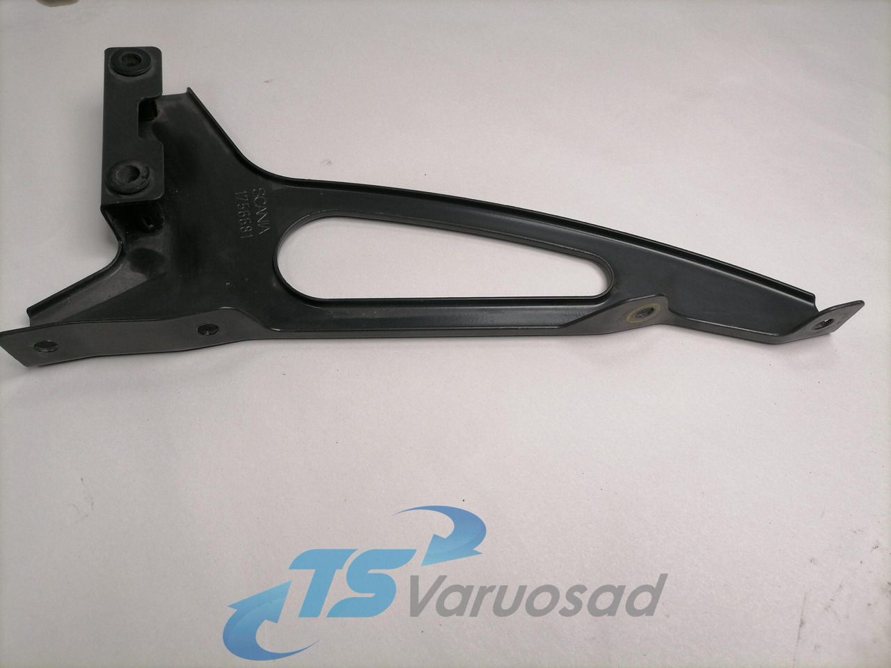 Scania Air deflector bracket 1756681 - Univerzalni rezervni del za Tovornjak: slika 3 Scania Air deflector bracket 1756681 - Univerzalni rezervni del za Tovornjak: slika 3