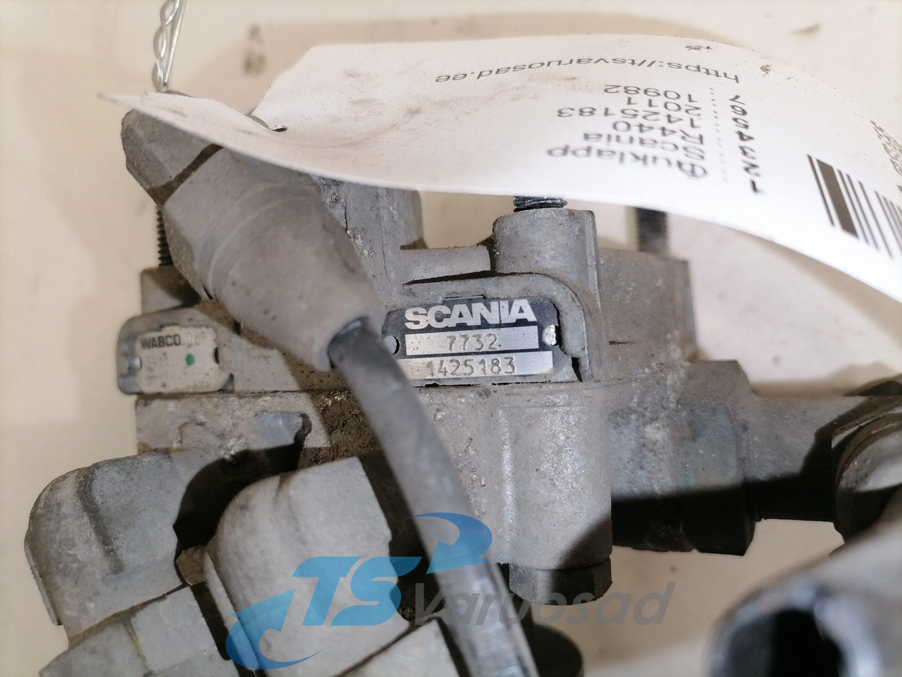 Scania Air pressure control valve 1425183 - Zavorni ventil za Tovornjak: slika 2 Scania Air pressure control valve 1425183 - Zavorni ventil za Tovornjak: slika 2
