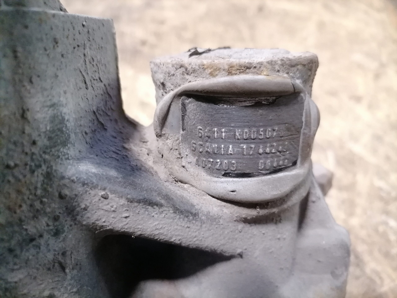 Scania Brake caliper 1744249 - Zavorni deli za Tovornjak: slika 4 Scania Brake caliper 1744249 - Zavorni deli za Tovornjak: slika 4