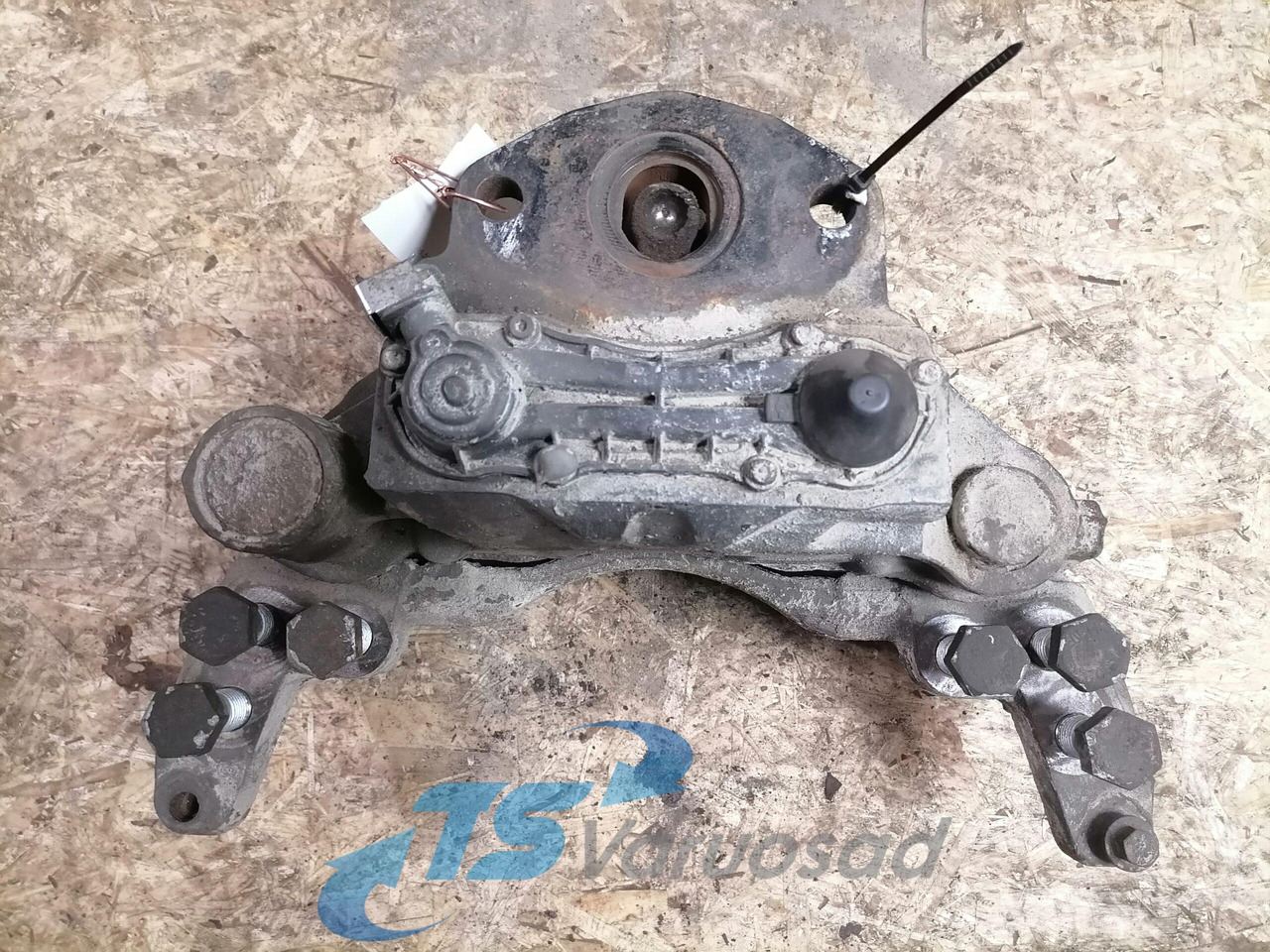 Scania Brake caliper 1744249 - Zavorni deli za Tovornjak: slika 4 Scania Brake caliper 1744249 - Zavorni deli za Tovornjak: slika 4
