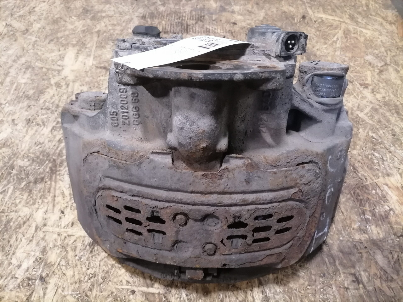 Scania Brake caliper 1744249 - Zavorni deli za Tovornjak: slika 3 Scania Brake caliper 1744249 - Zavorni deli za Tovornjak: slika 3
